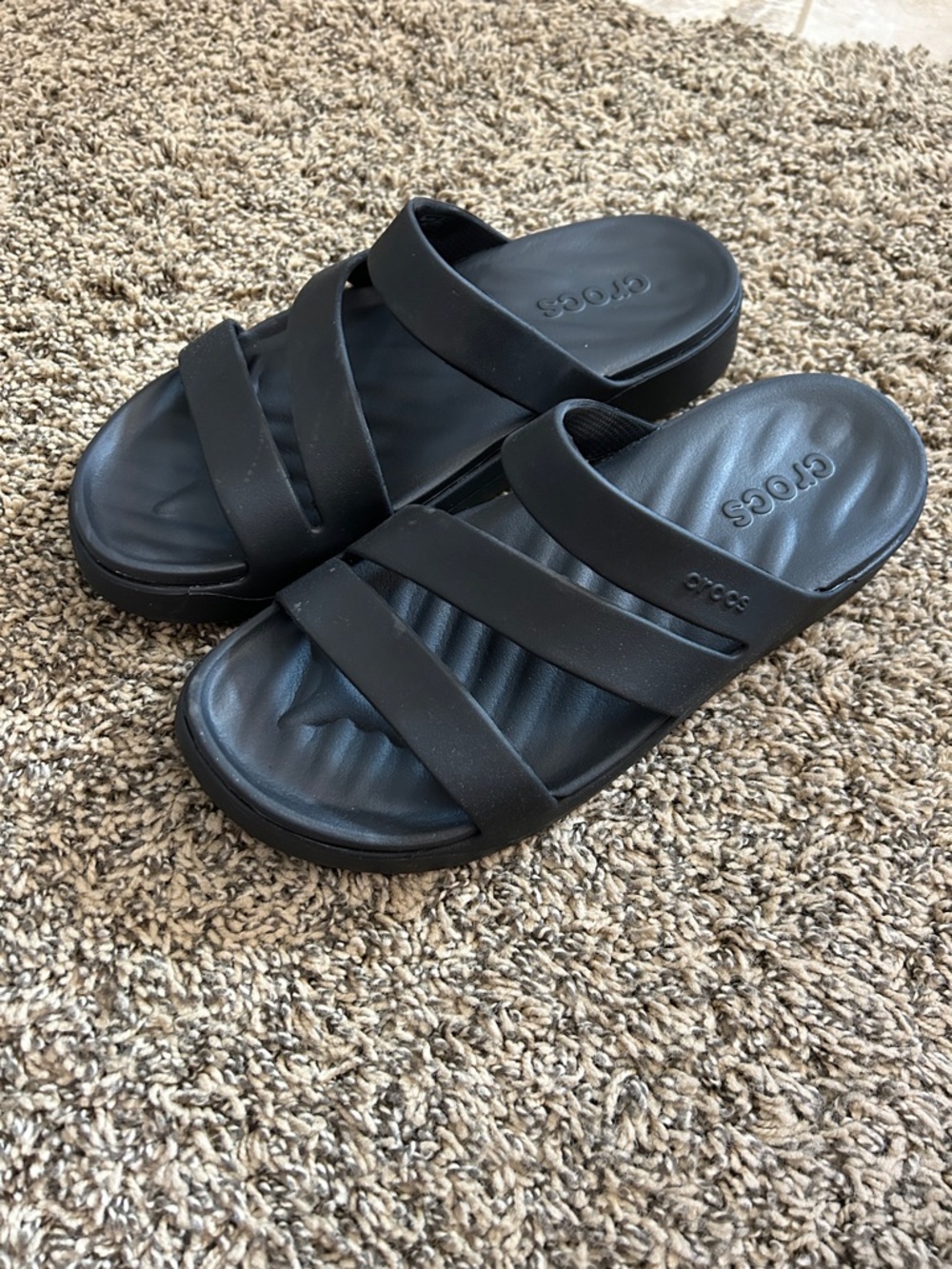 CROCS Black Sandals Only Worn Twice Size 7